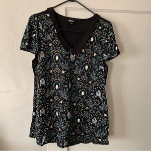 Star Wars Porg R2-D2 Floral Short Sleeve Top